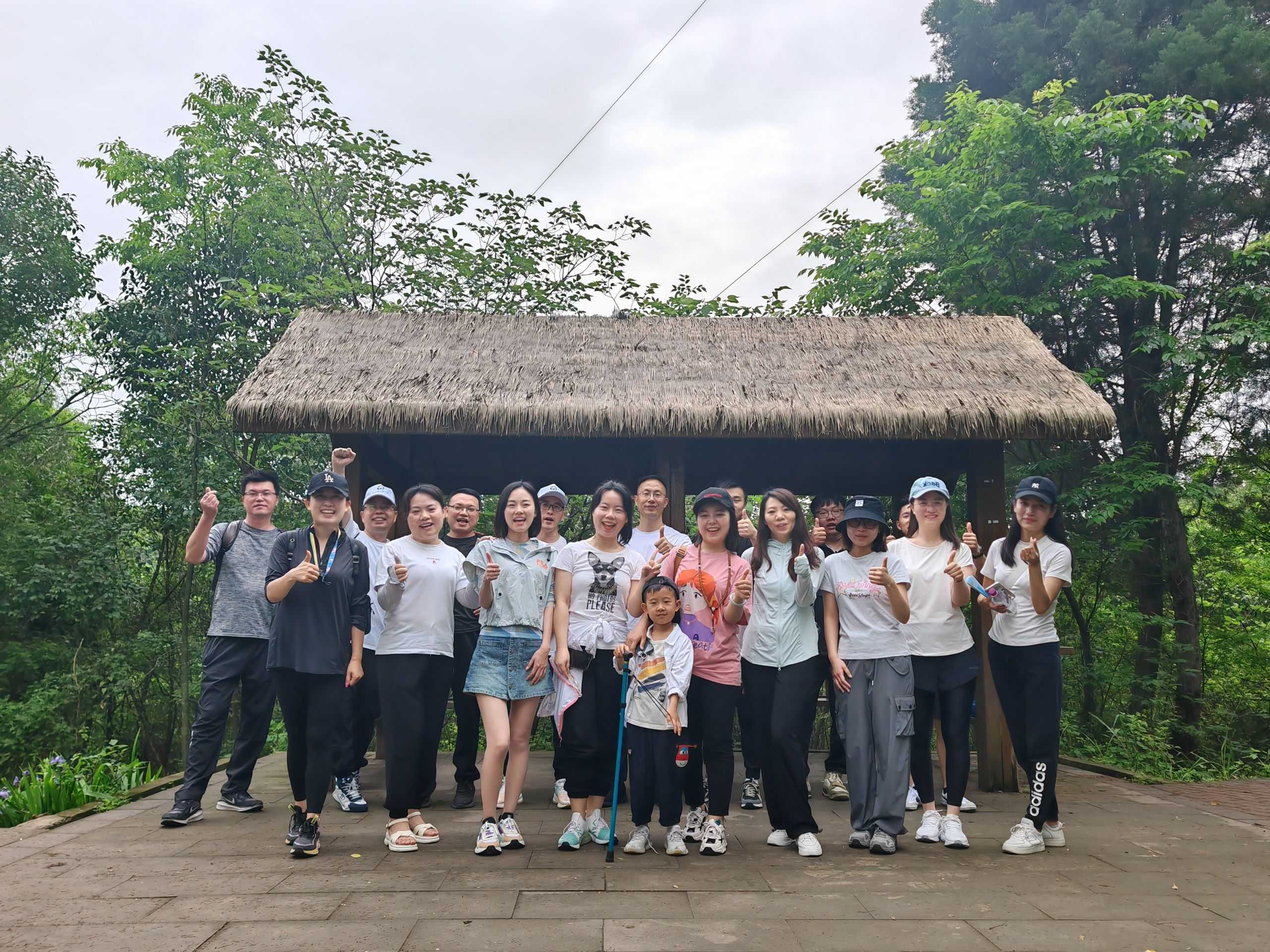 【健康同行 步步生风】百益鼎盛集团第三期健康行