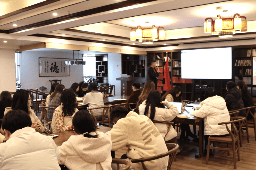 微信图片_2025-11-28_153021_946.png